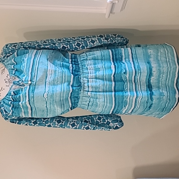 Dress - Picture 2 of 5